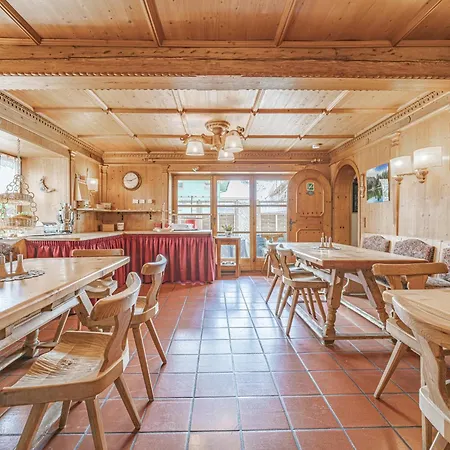 Maria Rose Xxl Holiday home Kirchberg in Tirol